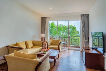 Hulhule Island - 85