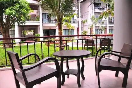 Navatara Phuket Resort - 4