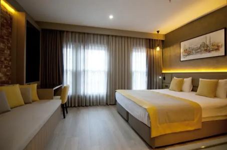 Seraglio & Suites - 109