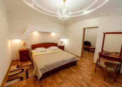 Palace Ukraine - 39