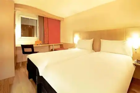 Ibis Santiago Providencia - 29