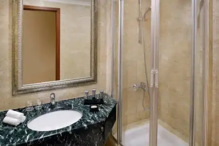 Crowne Plaza Jordan Dead Sea Resort & Spa by IHG - 48