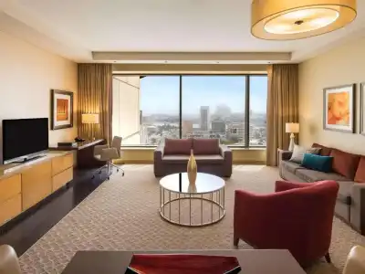 Swissôtel Al Ghurair - 11