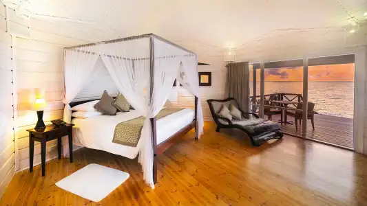 Komandoo Island Resort & Spa - 42