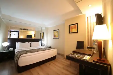 Cartoon Residence - Adults Only - 23