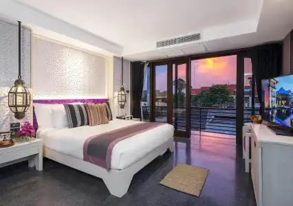 U Chiang Mai - 1