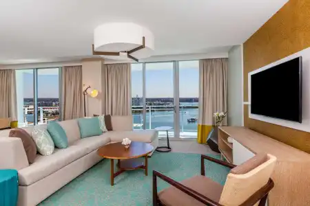 Wyndham Grand Clearwater Beach - 89
