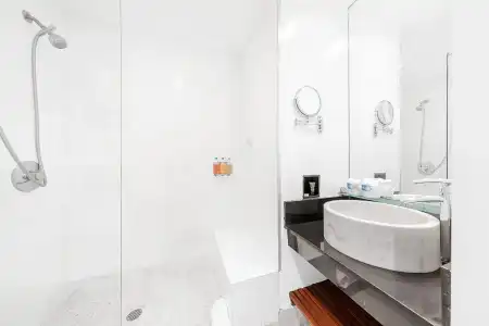 The O, Trademark Collection by Wyndham - 27