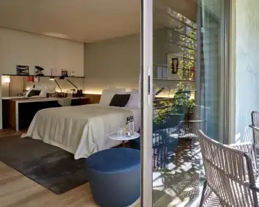 Sir Victor, part of Sircle Collection - 32