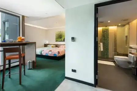 RakYim Siam Sukhumvit 15 - 83