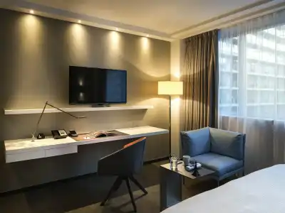Pullman Paris Tour Eiffel - 46