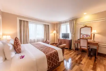 Grand Saigon - 111