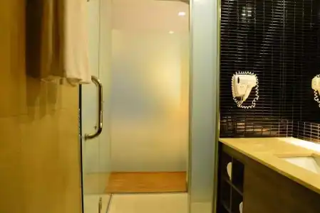 Trinity Silom - 37