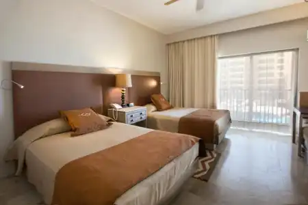 The Royal Sands Resort & Spa All Inclusive - 55