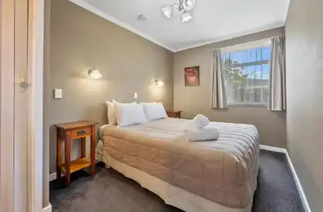 Tower Lodge Motel - 102