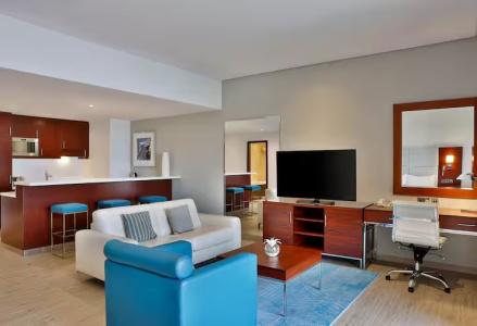 Hilton The Walk - 56