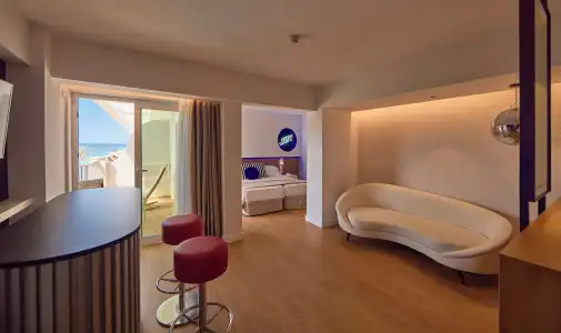 Universal Neptuno - Adults Only - 78