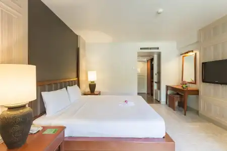Phuket Orchid Resort and Spa - 40