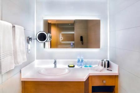 Le Meridien Abu Dhabi - 46