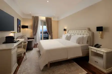 Radisson Collection Morina, - 38