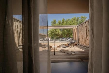 NEMA Design & Spa - Adults Only - 120