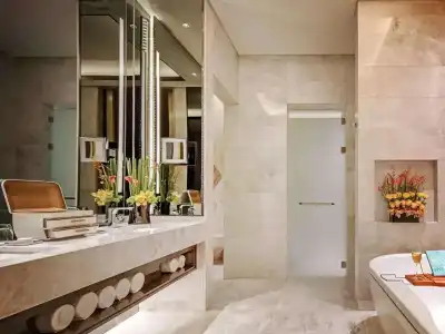 Sofitel Singapore City Centre - 8