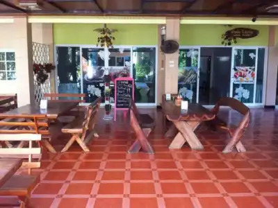 Ampan Resort & Apartment - 4
