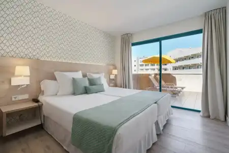 Alua Tenerife - 74