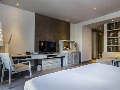 Pullman Phuket Arcadia Naithon Beach - 54