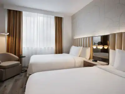 Courtyard by Marriott New York Manhattan/SoHo - 14
