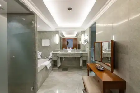 Suvretta House - 71