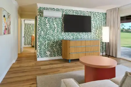Royal Lahaina Resort & Bungalows - 12