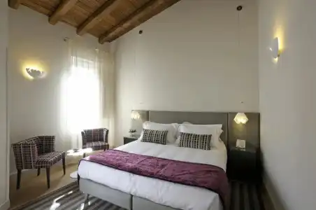 Trevi Palace Luxury Inn - 26