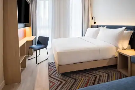 Hampton by Hilton Riga Airport - 2