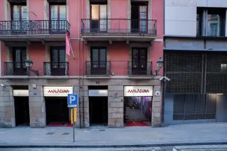 Malacuna Barcelona - 0