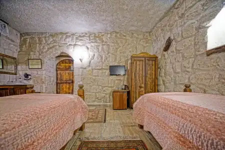 Maccan Cave - 76