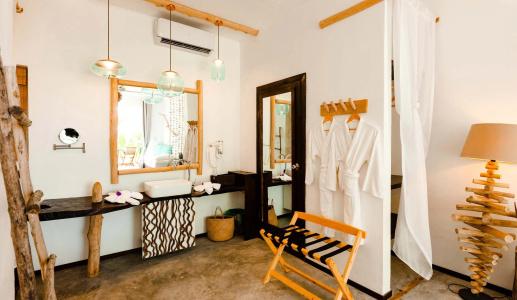 Bliss Praslin - 17