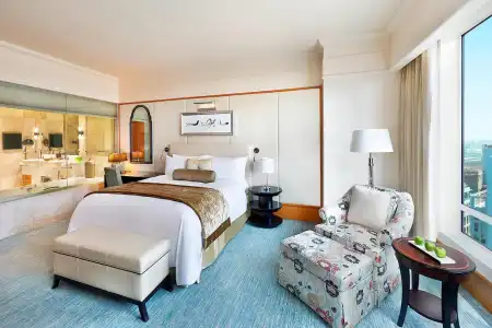 The Ritz-Carlton Executive Residences - 56