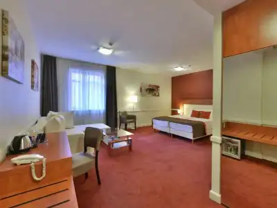 City Inn - 44