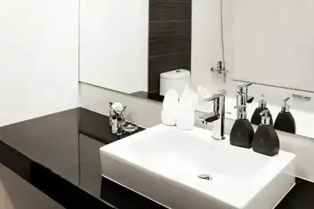 Crystal Suites Suvarnabhumi Airport - 34