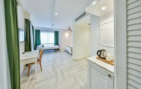 Livia Kaş - 35