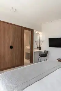 Akra Suites & Spa - 36