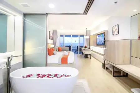 Royal Cliff Beach Pattaya - 32