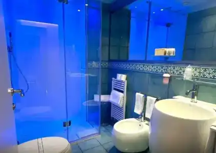 Club House - 61