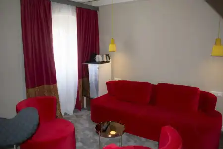XII Century Heritage - 65