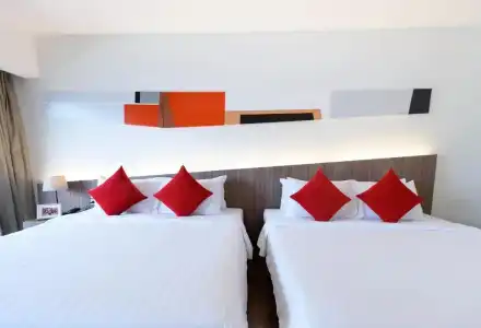 J Pattaya - 8