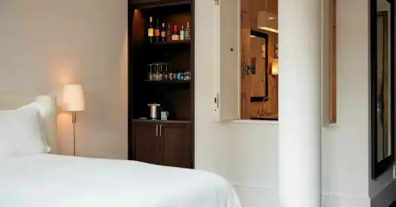 The Mercer - 55
