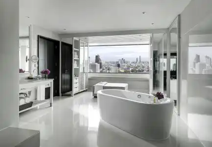 Millennium Hilton Bangkok - 12