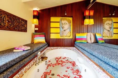 Sandalwood Luxury Villas - 13