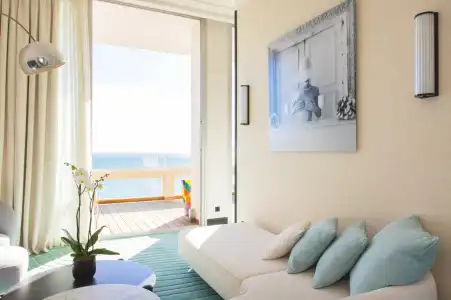 Mondrian Cannes - 86